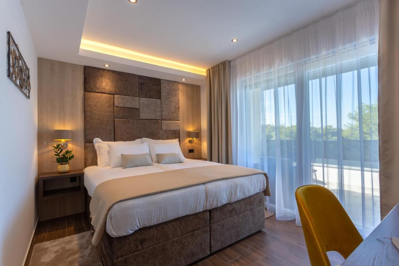 Villa Fortis B&B Трогир Экстерьер фото