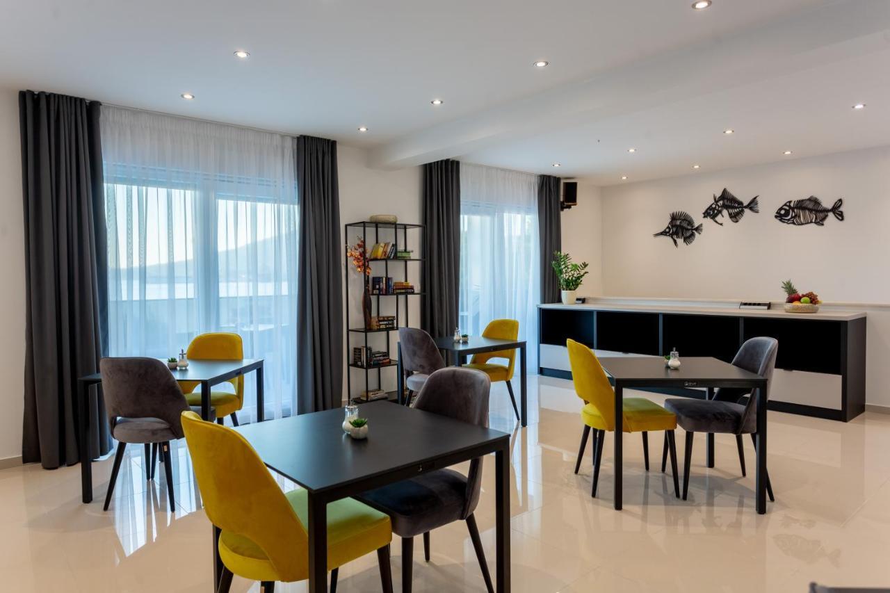 Villa Fortis B&B Трогир Экстерьер фото