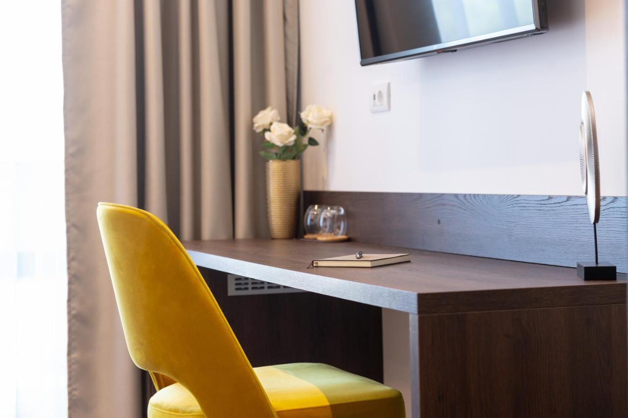 Villa Fortis B&B Трогир Экстерьер фото
