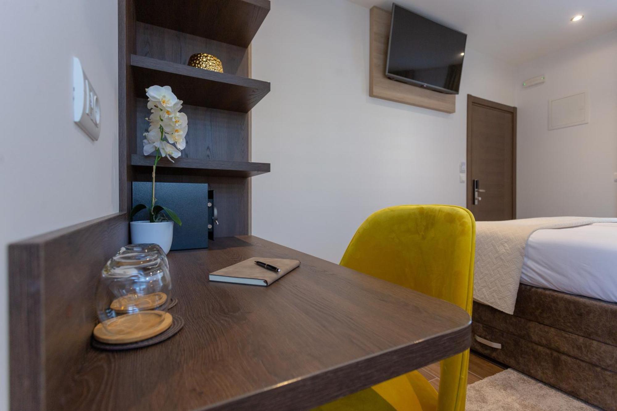 Villa Fortis B&B Трогир Номер фото